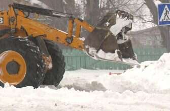 Снегопад снег трактор