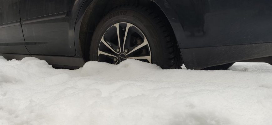 автомобиль снег