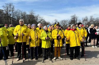 пенсионеры праздник скандинавская ходьба