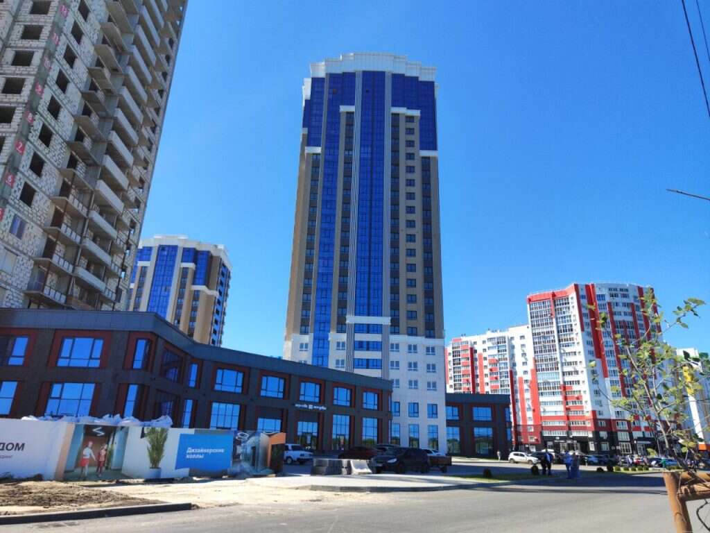 дом новостройка спутник