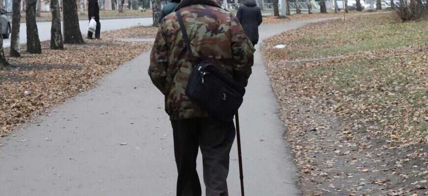 пенсионер военный пенсионер клюшка