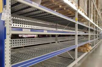 магазин полка пустая