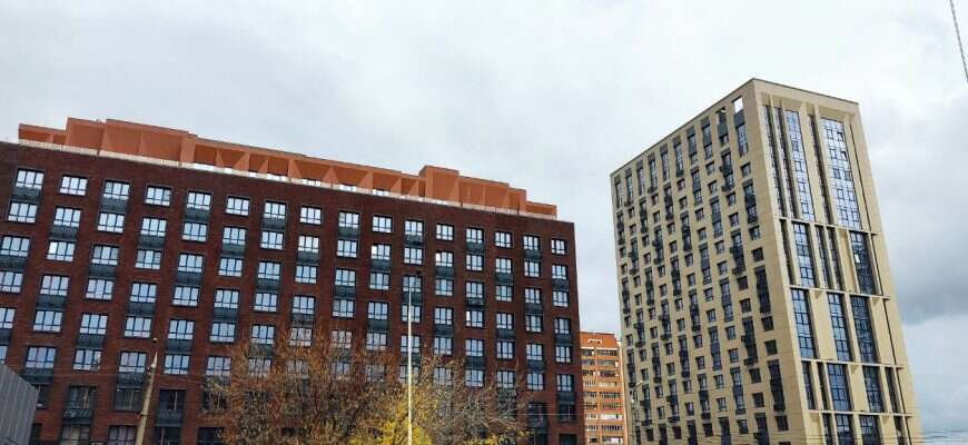 Дом дома осень