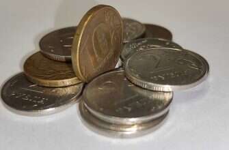 рубль деньги монеты