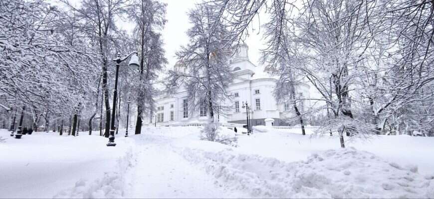 собор церковь зима снег