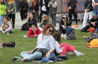 весна праздник девушка женщина