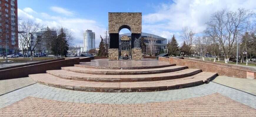 памятник Афганцам