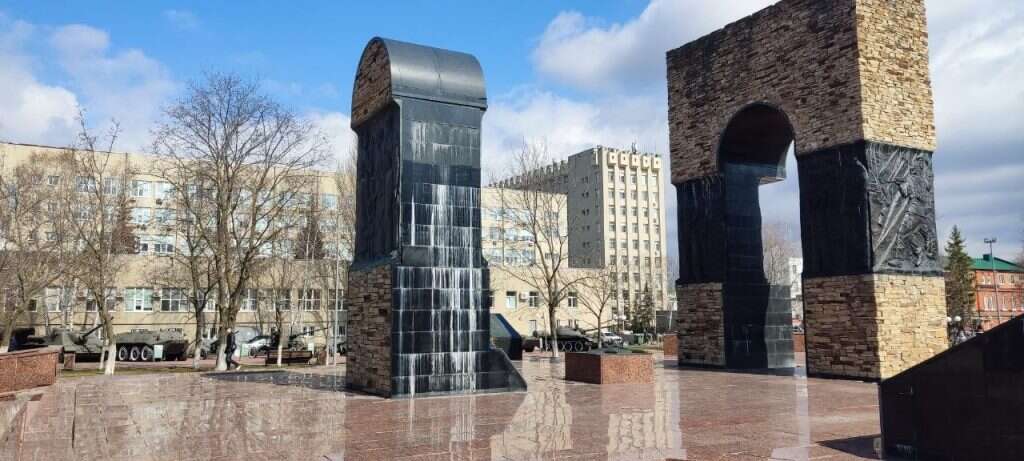 памятник Афганцам