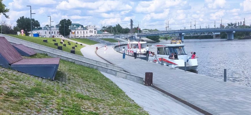 Катера корабли Сура