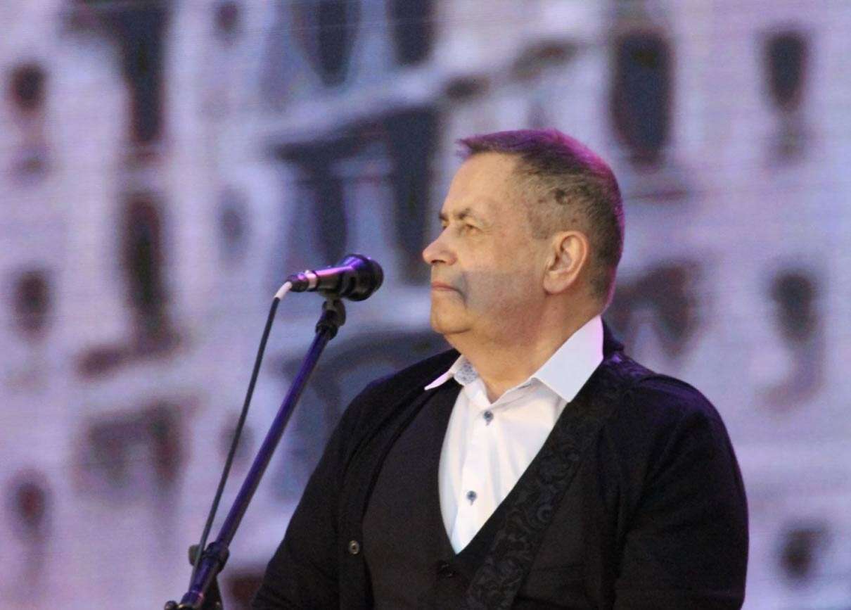 Любэ Расторгуев