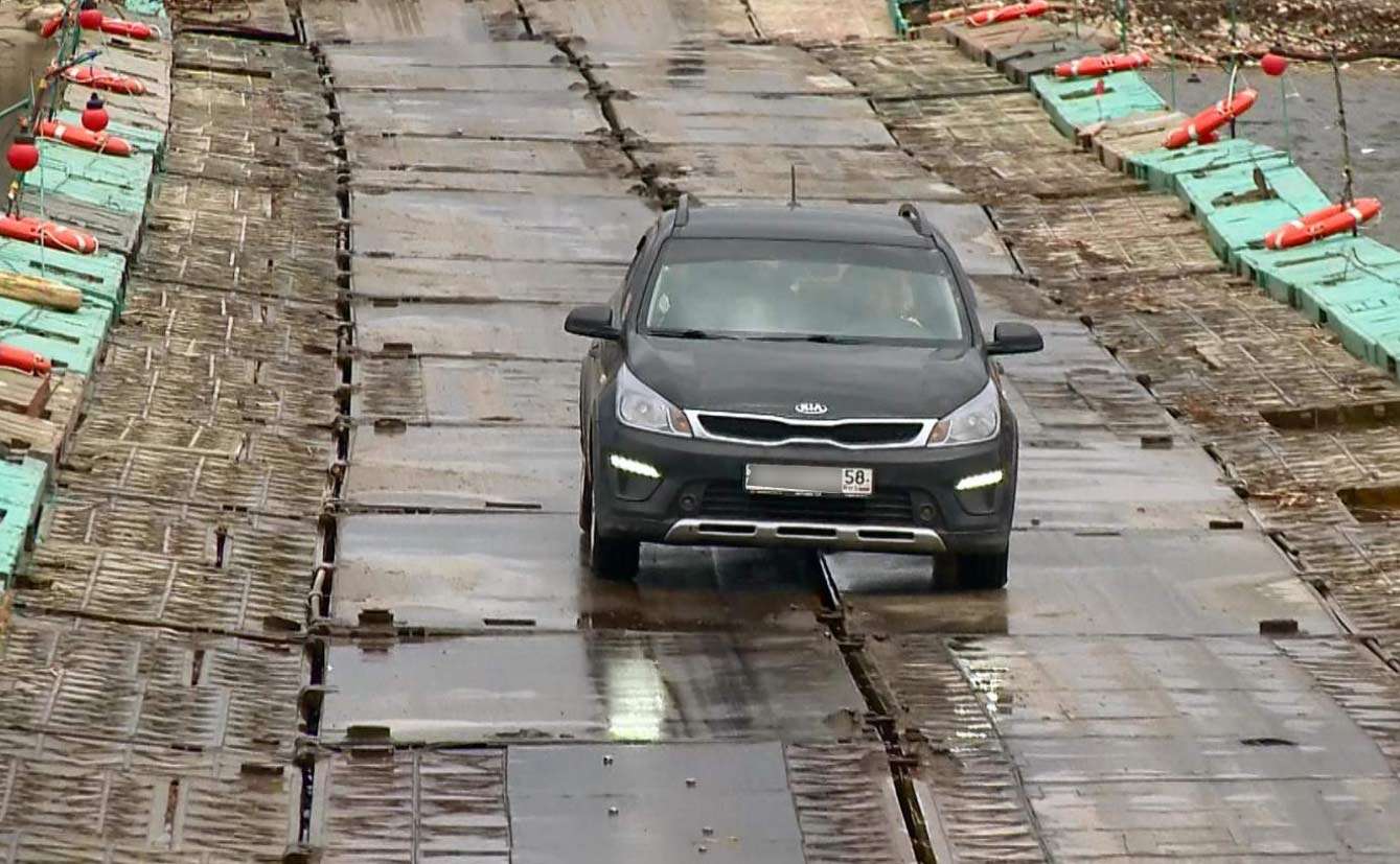 понтонный мост