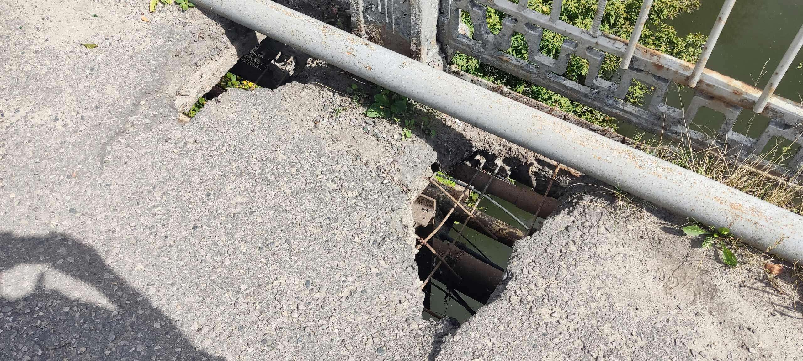 Лебедевский мост